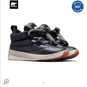 Sorel Out n About Puffy Lace- NEVER WORN